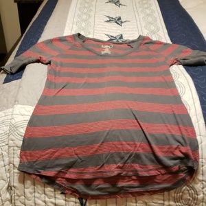 Women's shirt size m